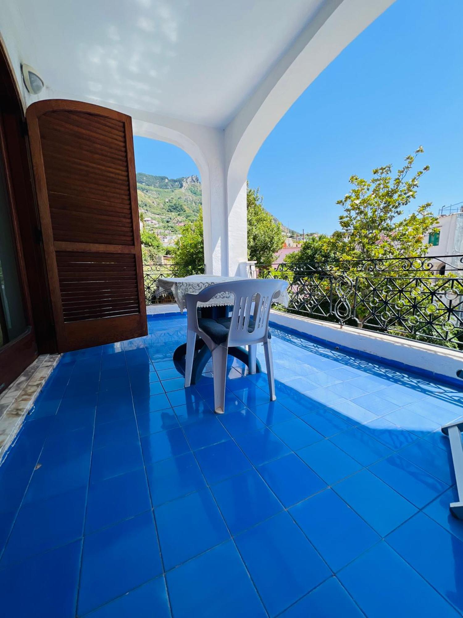 Villa Thomas Bb Conduzione Familiare Forio di Ischia Стая снимка