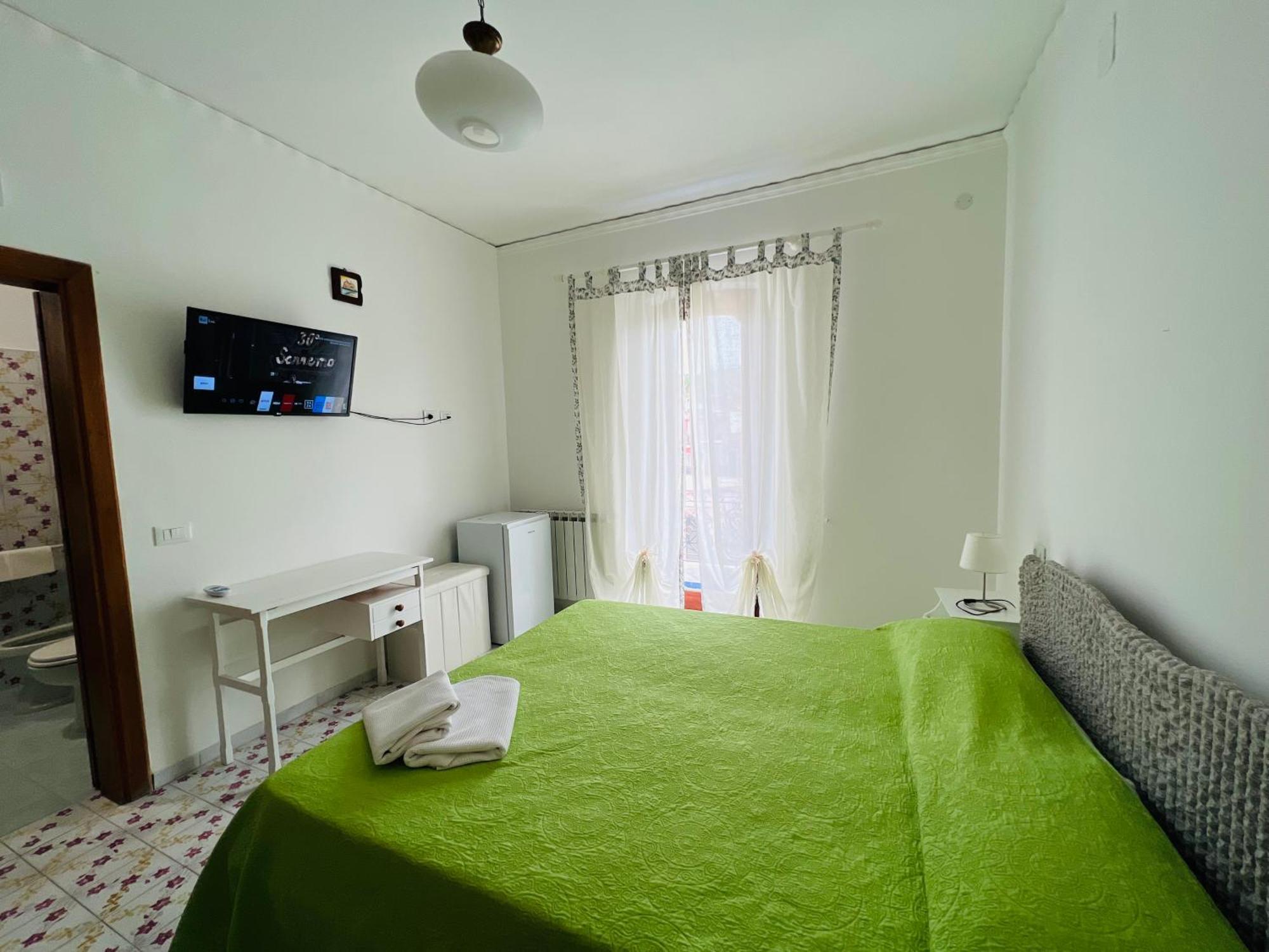 Villa Thomas Bb Conduzione Familiare Forio di Ischia Стая снимка