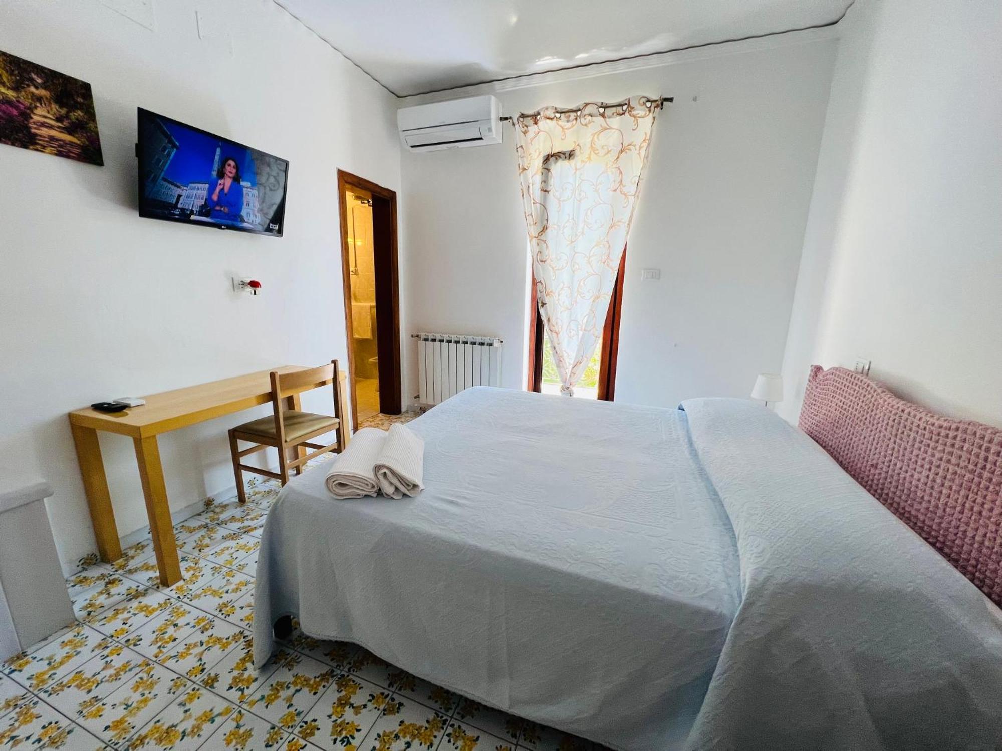 Villa Thomas Bb Conduzione Familiare Forio di Ischia Екстериор снимка
