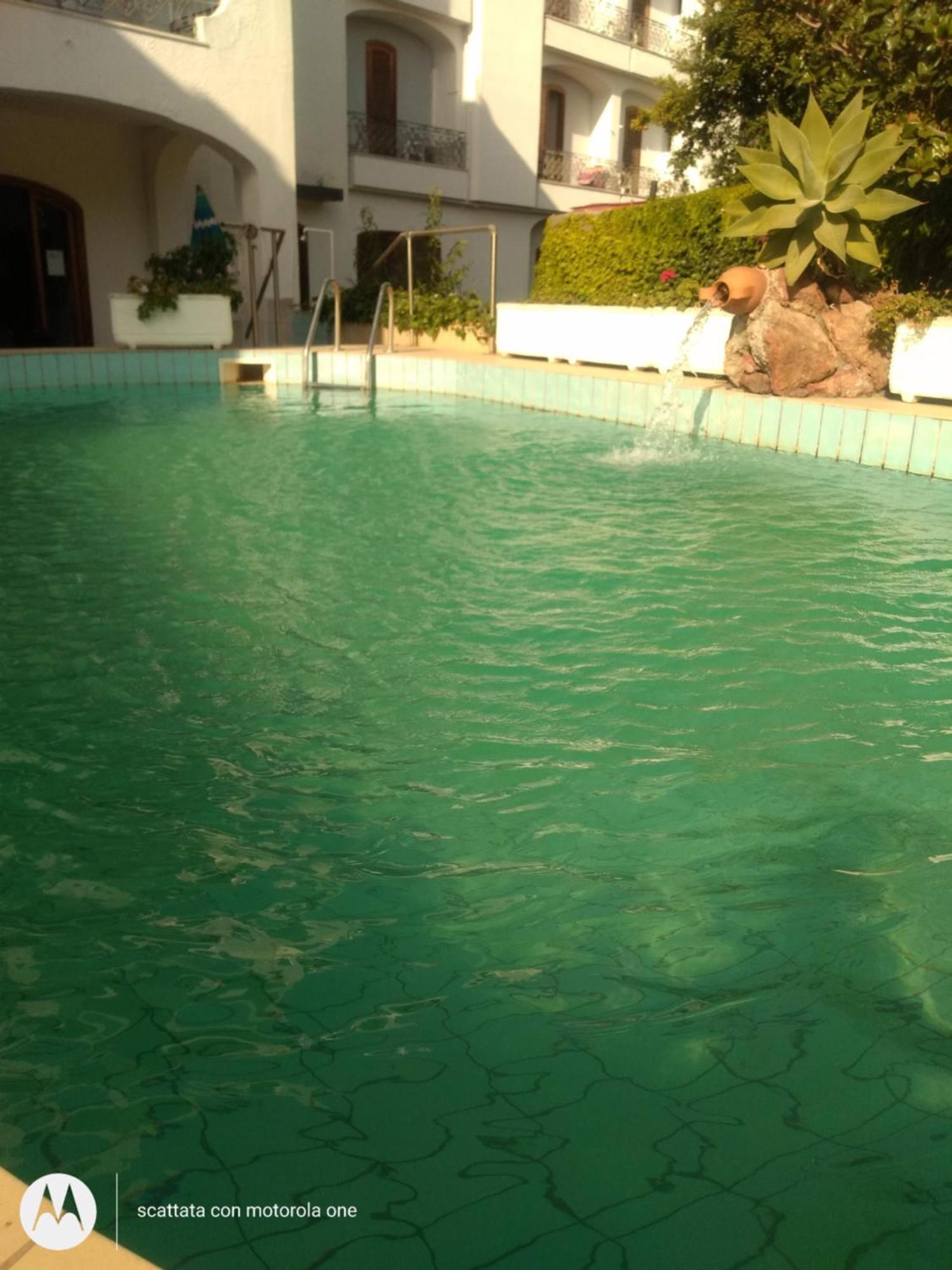 Villa Thomas Bb Conduzione Familiare Forio di Ischia Екстериор снимка