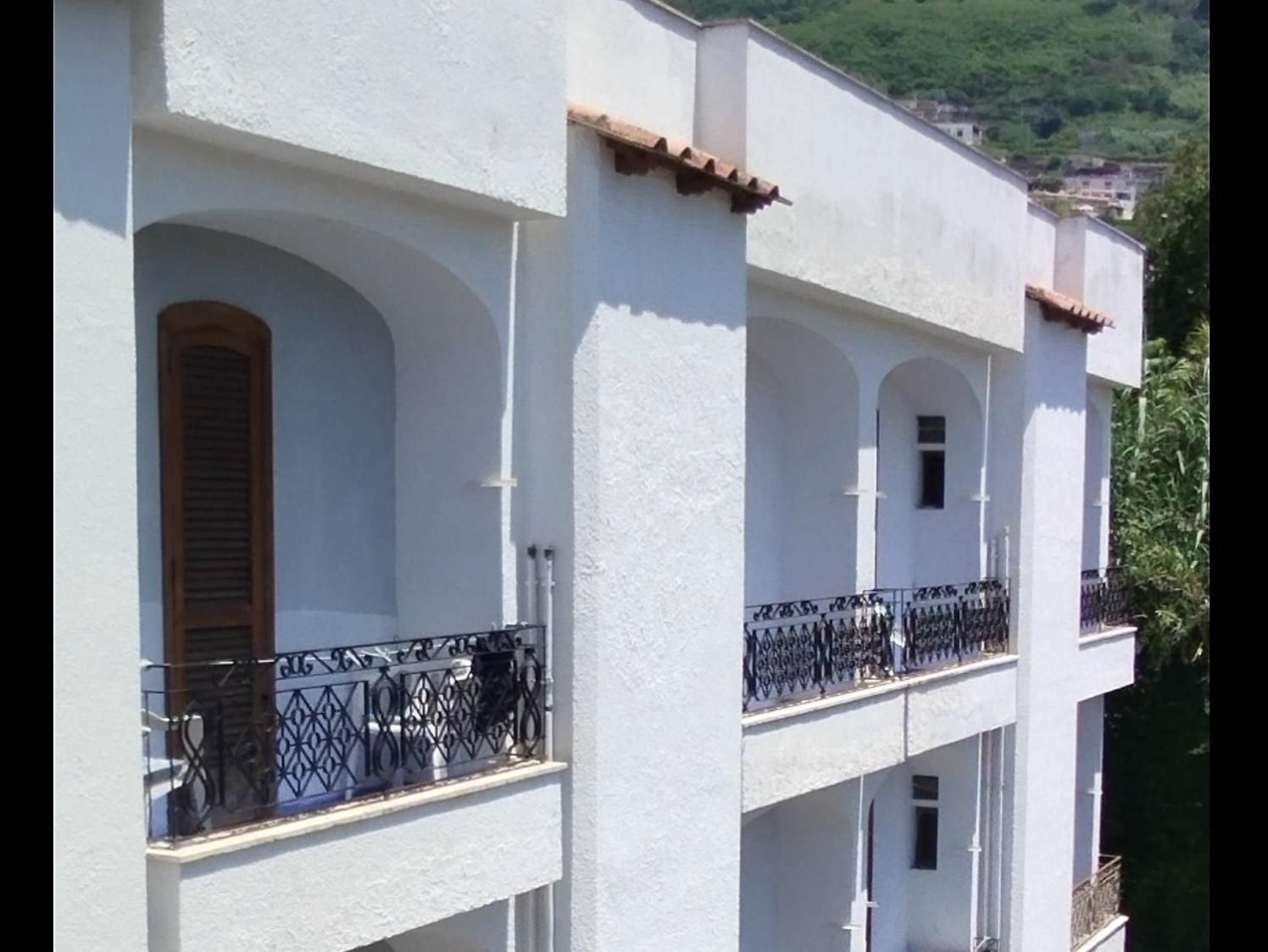 Villa Thomas Bb Conduzione Familiare Forio di Ischia Екстериор снимка