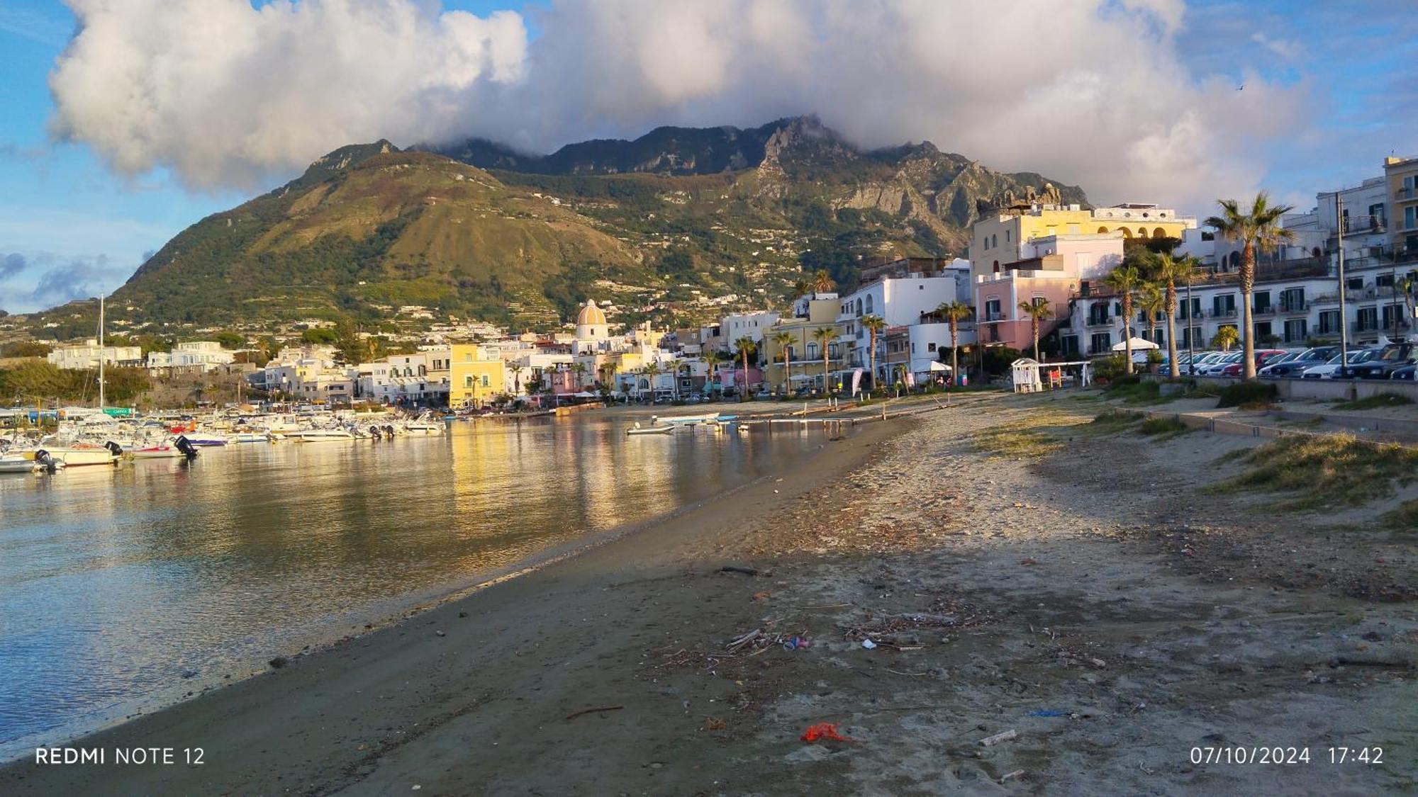 Villa Thomas Bb Conduzione Familiare Forio di Ischia Екстериор снимка
